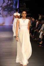 Model walks the ramp for KGK Entice Pvt.Ltd Show at IIJW Day 4 on 22nd Aug 2012 (153).JPG